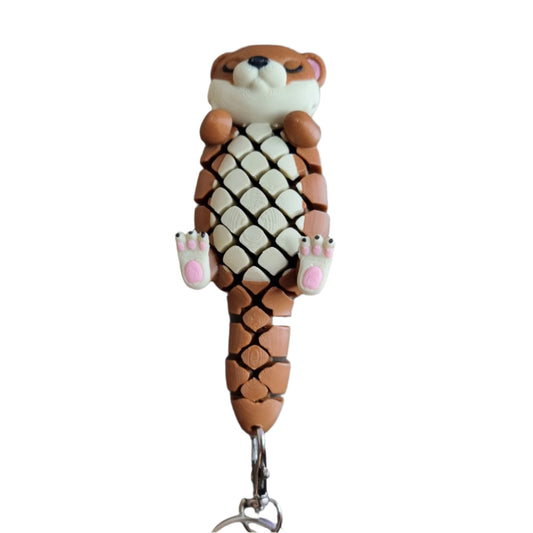 Oscar the otter front top view